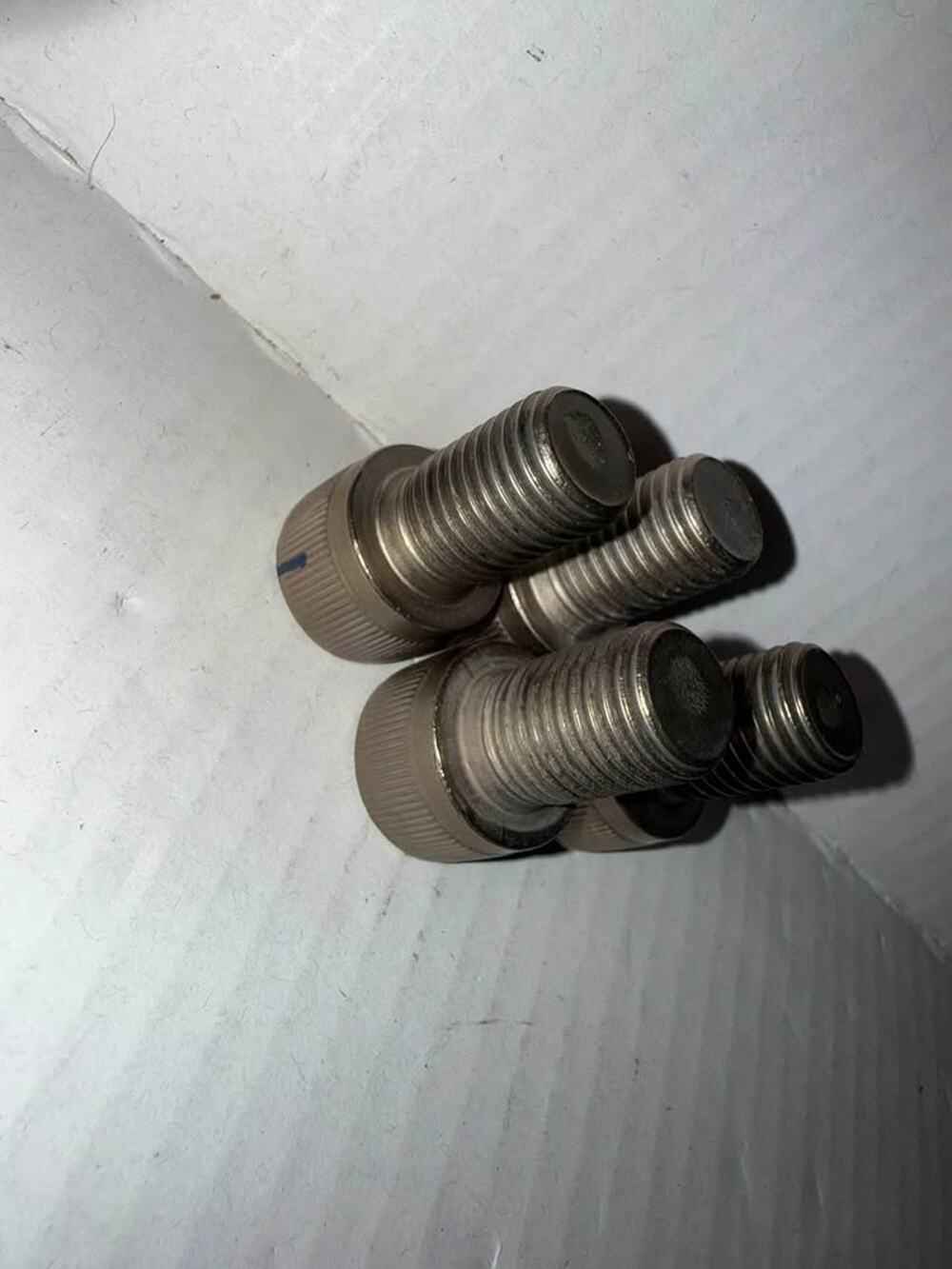 M16x2.0x25mm 10.9 grade alloy steel socket cap head screw bolt qty 4